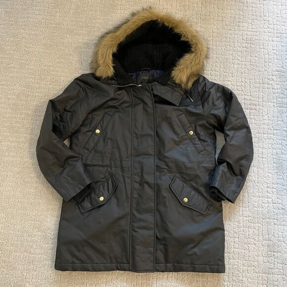 J. Crew Perfect Winter Parka - PrimaLoft - Petite Large - waxed canvas - Picture 2 of 7